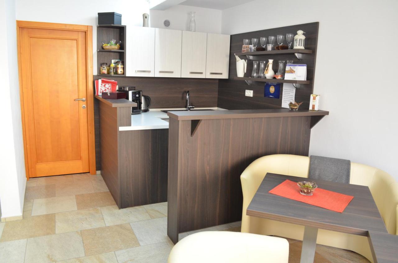 Apartmany Pod Namestim Telč Eksteriør billede
